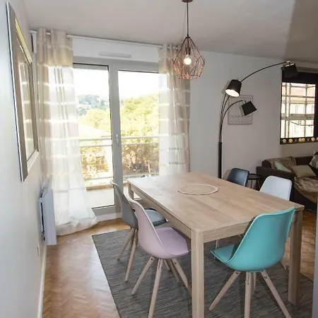 Centre Confluence 100 M2 Parking Terrasses Apartamento Lyon