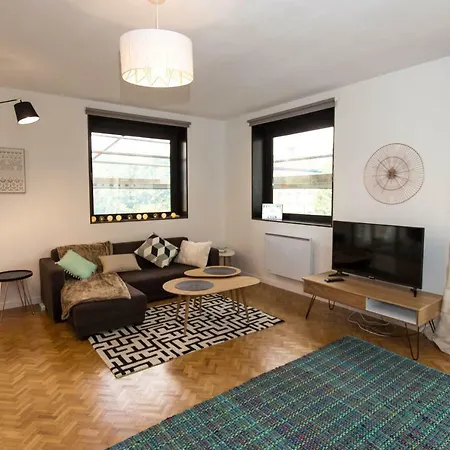 Centre Confluence 100 M2 Parking Terrasses Apartamento Lyon