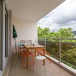 Centre Confluence 100 M2 Parking Terrasses