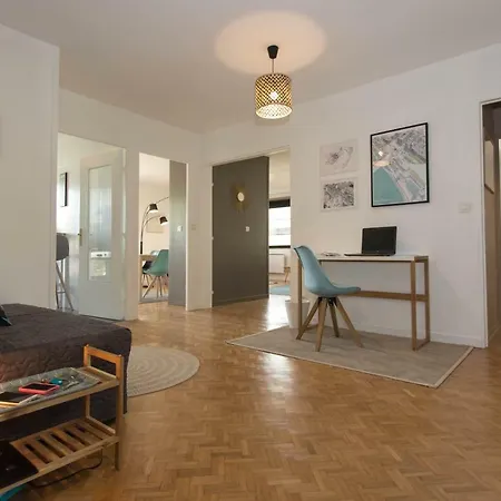 Centre Confluence 100 M2 Parking Terrasses Apartment Lyon