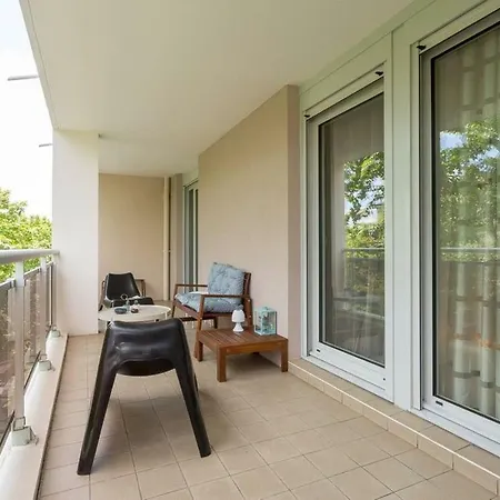 Apartment Centre Confluence 100 M2 Parking Terrasses Lyon